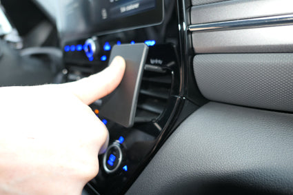 Brodit ProClip 855593 voor Hyundai Ioniq 2020-2022 - detail van dashboardmontage
