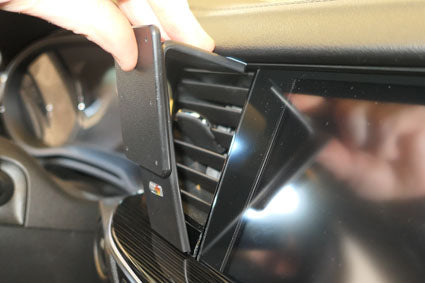 Brodit ProClip 855599 voor Buick Regal 2018-2022 en Opel Insignia B 2018-2022 - ProClip geplaatst in het voertuig