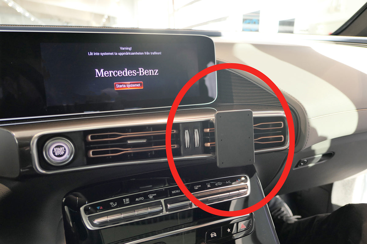 Brodit ProClip 855602 voor Mercedes Benz EQC 2020-2024 - productfoto zwarte ABS montagebasis