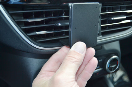 Brodit ProClip 855616 voor Ford Escape 2020-2025 - ProClip geplaatst in het voertuig