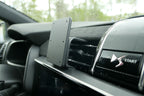 Brodit ProClip 855625 voor DS 7 Crossback 2019-2023 en DS 7 2024-2026 - productfoto zwarte ABS montagebasis