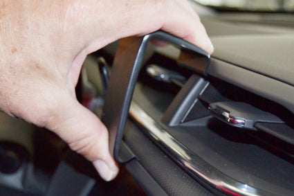 Brodit ProClip 855633 voor Chevrolet Trail Blazer 2020-2023 - ProClip geplaatst in het voertuig