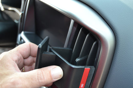 Brodit ProClip 855634 voor Chevrolet Colorado 2015-2022 - montagepositie op dashboard