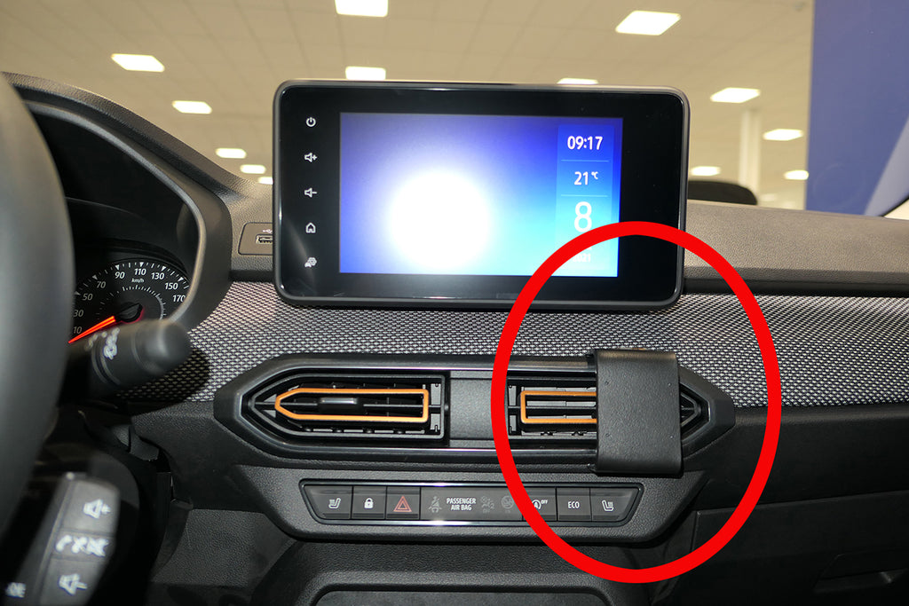 Brodit ProClip 855668 voor Dacia Sandero 2021-2025 en Dacia Jogger 2022-2025 - montagefoto 6