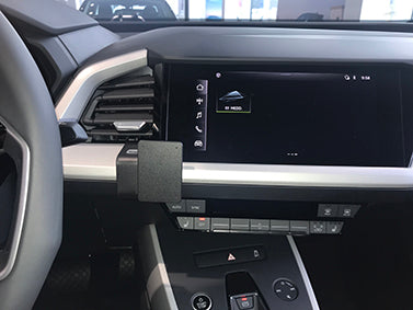 Brodit ProClip 855691 voor Audi Q4 2021-2025 - installatiepositie