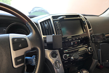 Brodit ProClip 855706 voor Toyota LandCruiser V8 2008-2015 - installatiepositie
