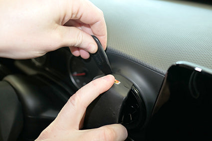 Brodit ProClip 855727 voor Mercedes Benz T-Class 2022-2026 en Mercedes Benz Citan 2022-2026 - montagepositie op dashboard