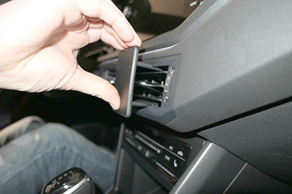 Brodit ProClip 855733 voor Volkswagen Taigo 2022-2026 - ProClip geplaatst in het voertuig