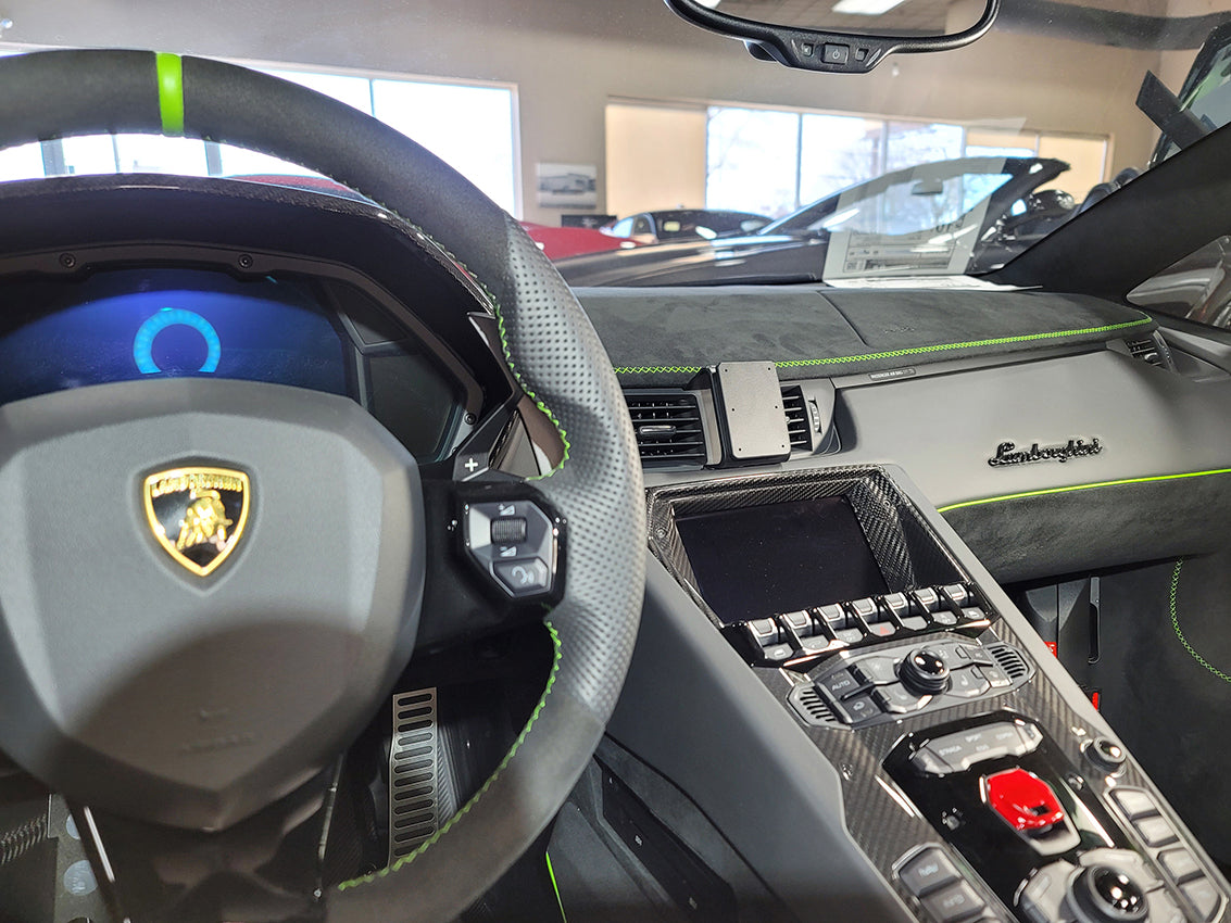 Brodit ProClip 855744 voor Lamborghini Aventador 2011-2024 - productfoto zwarte ABS montagebasis