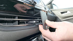 Brodit ProClip 855763 voor Opel Grandland 2022-2024 - detail van dashboardmontage