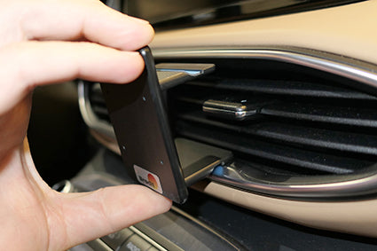 Brodit ProClip 855765 voor Hyundai Santa Fe 2022-2023 - montagepositie op dashboard