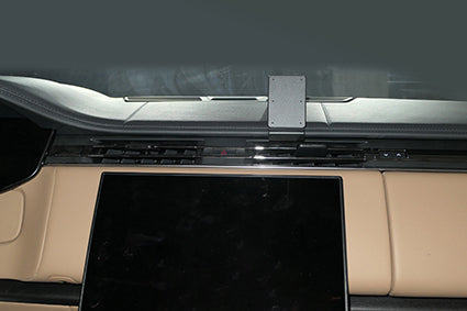 Brodit ProClip 855768 voor Land Rover Range Rover Sport 2023-2026 en Land Rover Range Rover 2022-2026 - detail van dashboardmontage