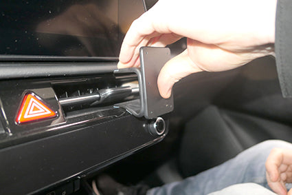 Brodit ProClip 855811 voor Kia Niro 2023-2026 - ProClip geplaatst in het voertuig