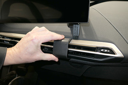 Brodit ProClip 855824 voor BMW iX I20 2022-2026 - ProClip geplaatst in het voertuig