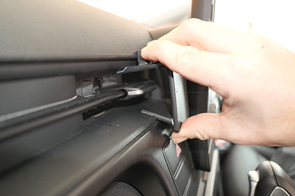 Brodit ProClip 855828 voor Hyundai Staria 2022-2026 - ProClip geplaatst in het voertuig