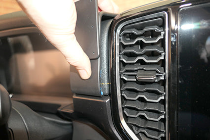 Brodit ProClip 855832 voor Ford Ranger Wildtrak 2023-2026, Ford Ranger Raptor 2023-2026 en Ford Ranger 2023-2026 - ProClip geplaatst in het voertuig