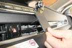 Brodit ProClip 855838 voor Mitsubishi Outlander 2022-2026 - montagepositie op dashboard