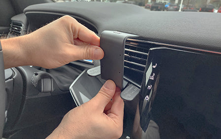 Brodit ProClip 855848 voor Jeep Wagoneer 2022-2026 - montagepositie op dashboard