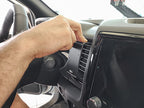 Brodit ProClip 855869 voor Nissan Frontier 2022-2024 - ProClip geplaatst in het voertuig