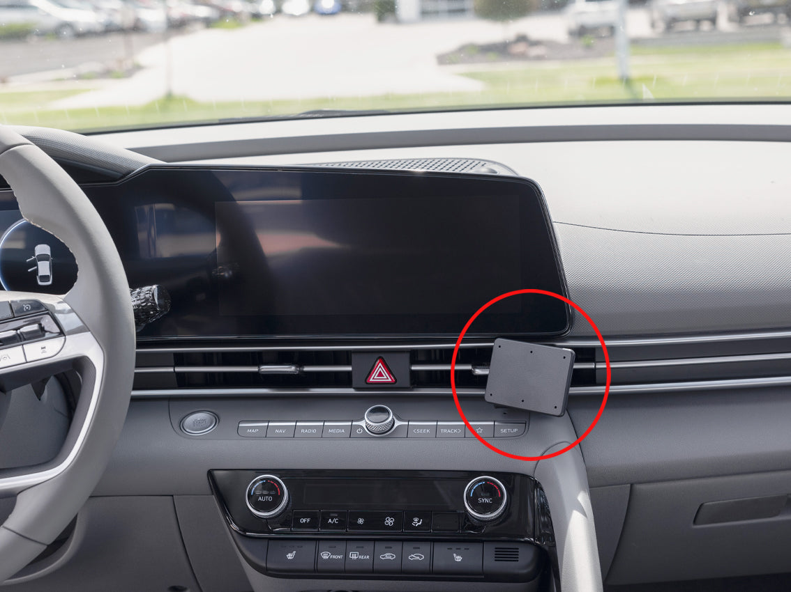 Brodit ProClip 855874 voor Hyundai Elantra 2023-2026 - productfoto zwarte ABS montagebasis