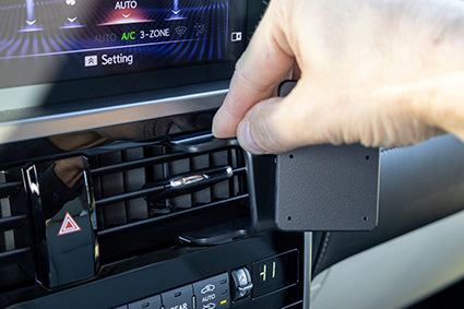 Brodit ProClip 855879 voor Lexus GX Series 2022-2023 - ProClip geplaatst in het voertuig
