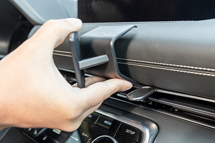 Brodit ProClip 855888 voor Genesis GV80 2022-2024 - montagepositie op dashboard