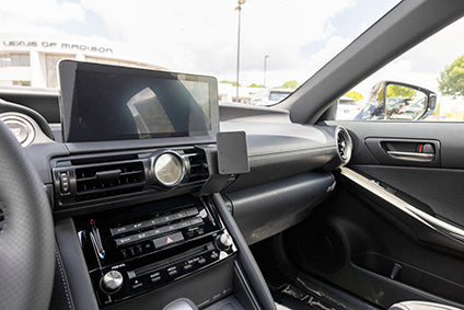 Brodit ProClip 855895 voor Lexus IS Series 2021-2025 - installatiepositie