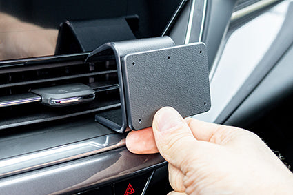 Brodit ProClip 855973 voor Chevrolet Trax 2024-2026 - ProClip geplaatst in het voertuig
