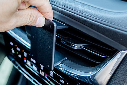 Brodit ProClip 855988 voor Buick Encore GX 2024-2026 - montagepositie op dashboard