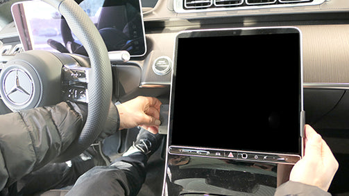 Brodit ProClip 855996 voor Mercedes Benz S-Class 2021-2026 - montagepositie op dashboard