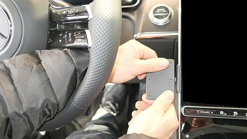 Brodit ProClip 855996 voor Mercedes Benz S-Class 2021-2026 - detail van dashboardmontage