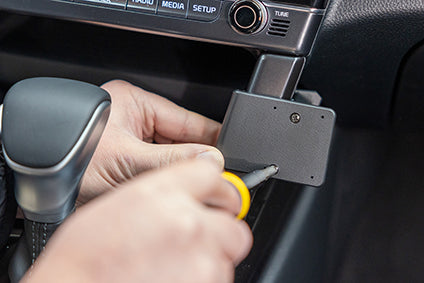 Brodit ProClip 856001 voor Kia Seltos 2024-2026 - detail van dashboardmontage