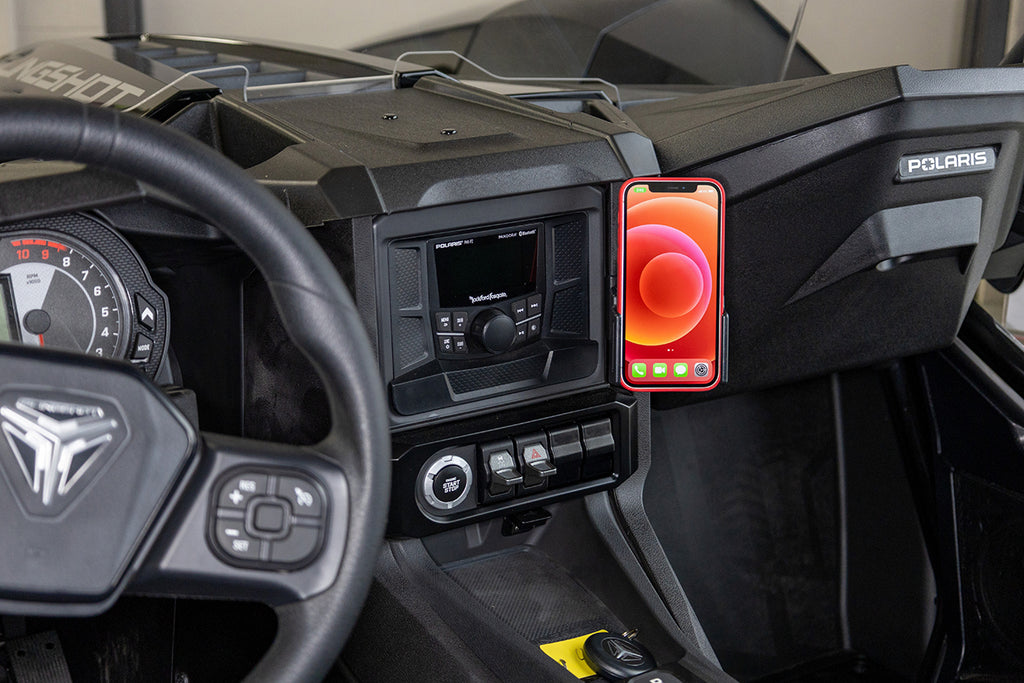Brodit ProClip 856006 voor Polaris Slingshot 2021-2026 - productfoto zwarte ABS montagebasis