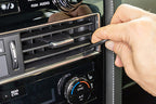 Brodit ProClip 856014 voor Infiniti QX80 2022-2024 - montagepositie op dashboard