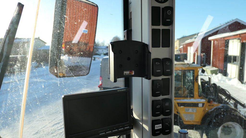 Brodit ProClip 856020 voor Volvo L60 H 2014-2026 - productfoto zwarte ABS montagebasis