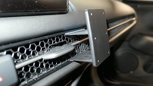 Brodit ProClip 856030 voor Honda ZR-V 2024-2026 - detail van dashboardmontage