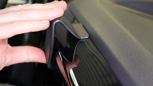Brodit ProClip 856041 voor Mercedes Benz Vito 2024-2026 - detail van dashboardmontage