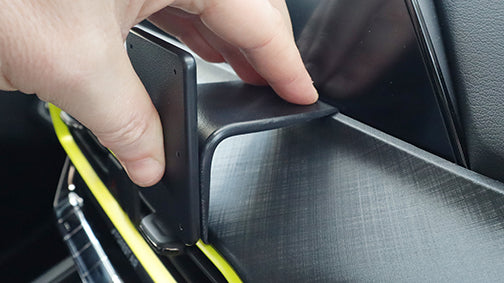 Brodit ProClip 856050 voor Changan UNI-T 2020-2026 - detail van dashboardmontage
