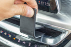 Brodit ProClip 856098 voor Cadillac Lyriq 23+ 2024-2026 - montagepositie op dashboard
