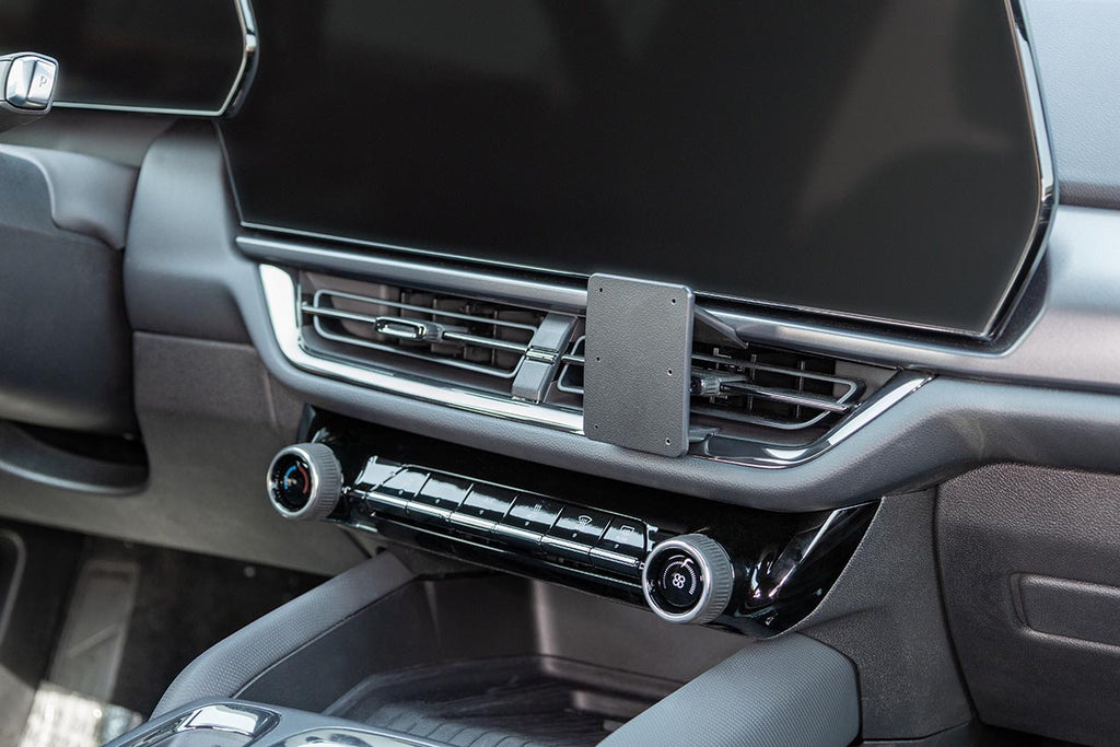 Brodit ProClip 856102 voor Chevrolet Equinox EV 2024-2026 - montagefoto 7