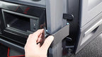 Brodit ProClip 856108 voor Renault T 2013-2026, Renault K 2013-2026 en Renault C 2013-2026 - ProClip geplaatst in het voertuig