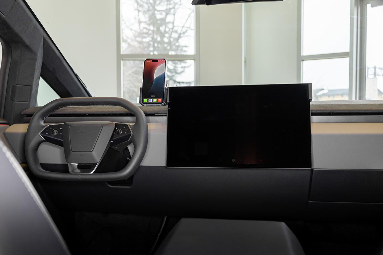 Brodit ProClip 856112 voor Tesla Cybertruck 2023-2026 - montagefoto 10