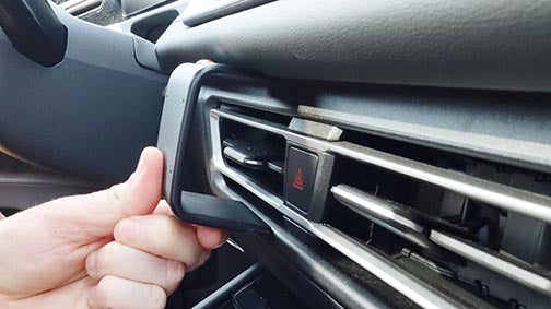 Brodit ProClip 856115 voor Volkswagen Tiguan 2025-2026 en Volkswagen Tayron 2025-2026 - ProClip geplaatst in het voertuig