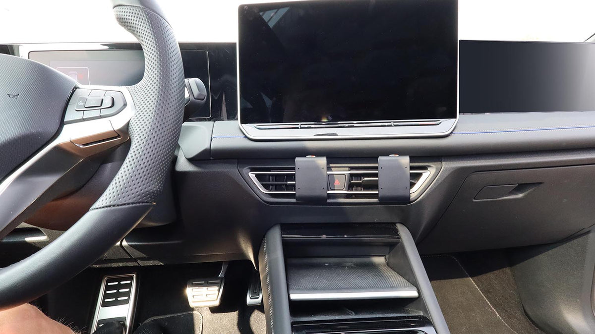 Brodit ProClip 856115 voor Volkswagen Tiguan 2025-2026 en Volkswagen Tayron 2025-2026 - montagefoto 7