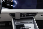 Brodit ProClip 856136 voor Porsche Macan Electric 2025-2026 - detail van dashboardmontage