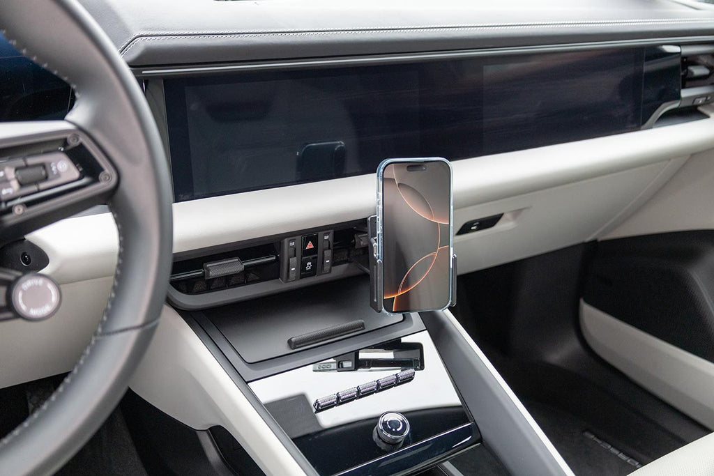 Brodit ProClip 856136 voor Porsche Macan Electric 2025-2026 - montagefoto 7