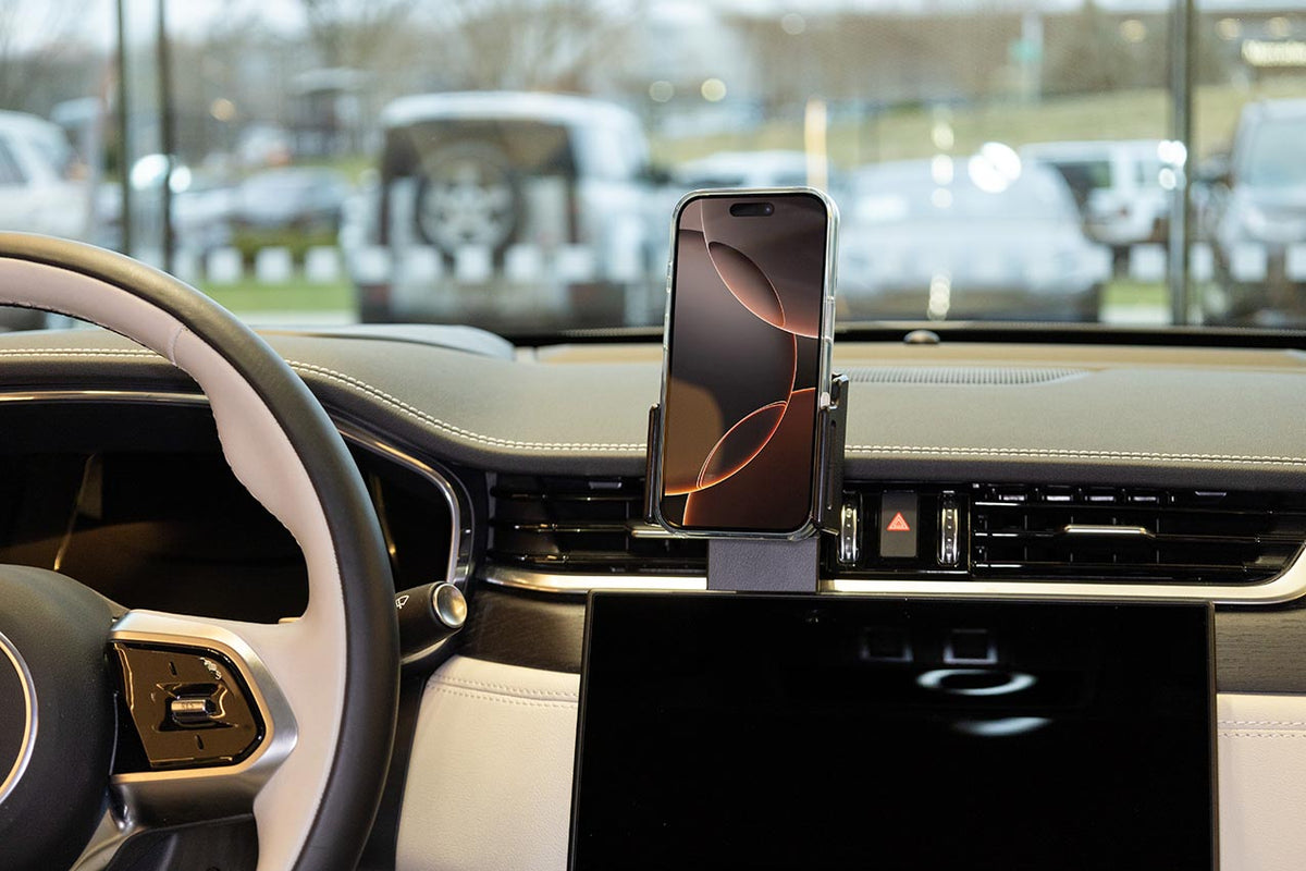 Brodit ProClip 856139 voor Jaguar XF 2024-2026 - montagefoto 9