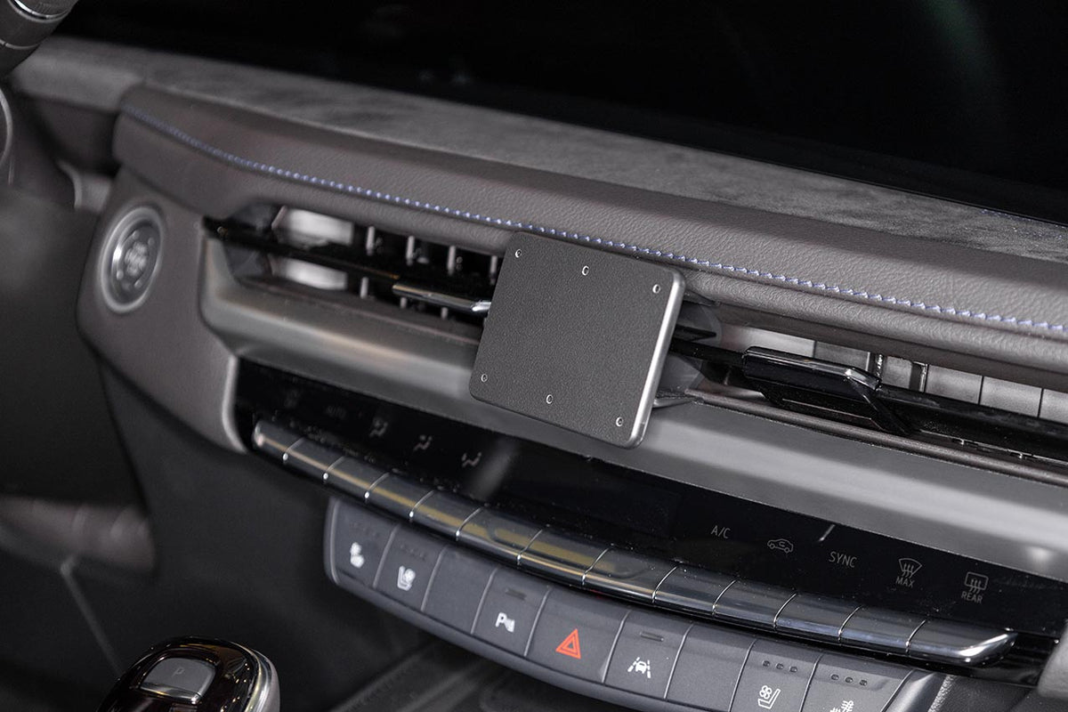 Brodit ProClip 856145 voor Cadillac XT4 2024-2026 - montagefoto 6