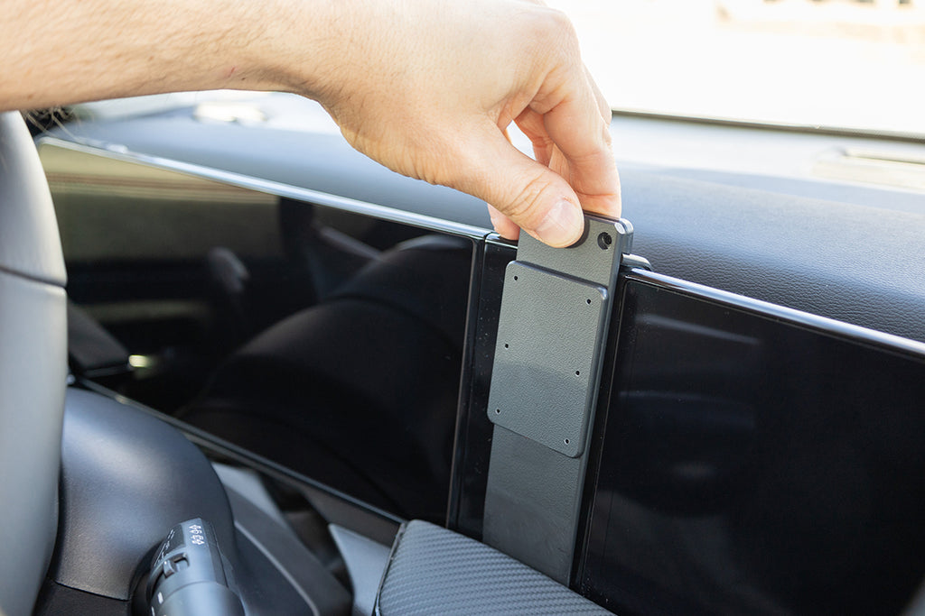 Brodit ProClip 856154 voor Nissan Kicks 2025-2026 - ProClip geplaatst in het voertuig