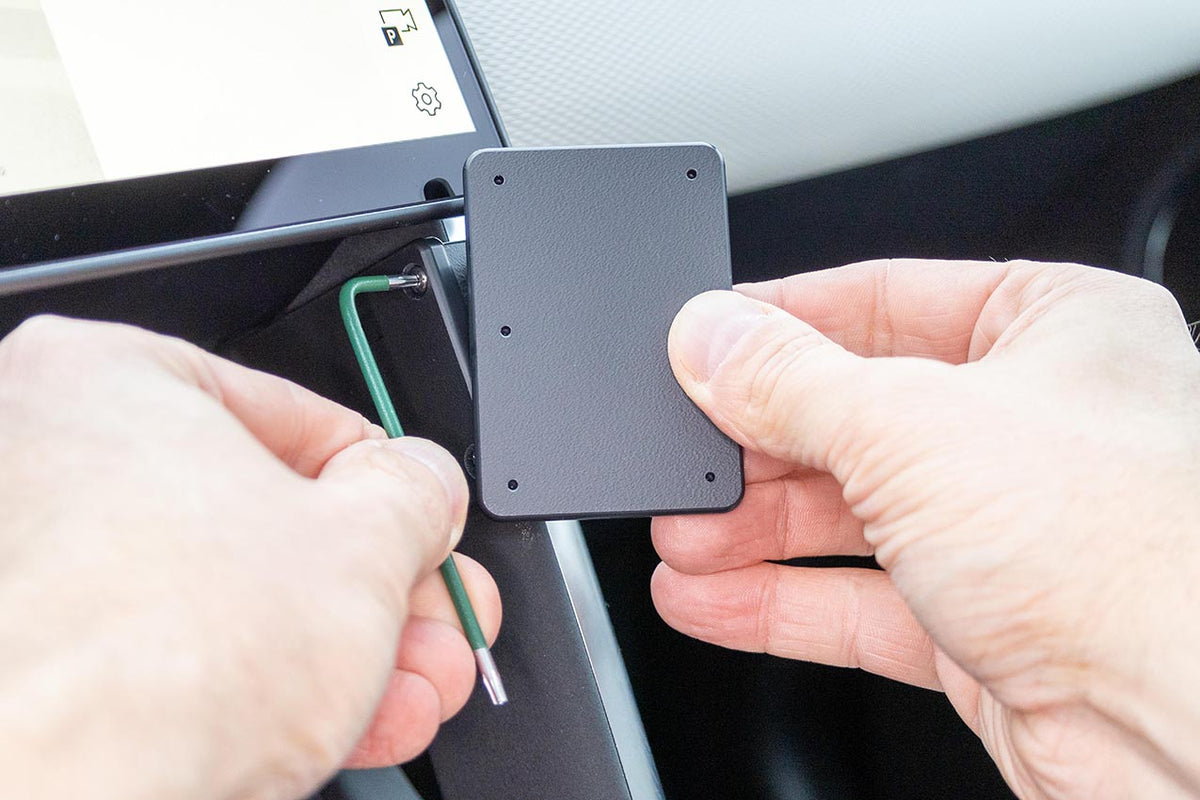 Brodit ProClip 856159 voor Land Rover Discovery Sport 2024-2026 - detail van dashboardmontage